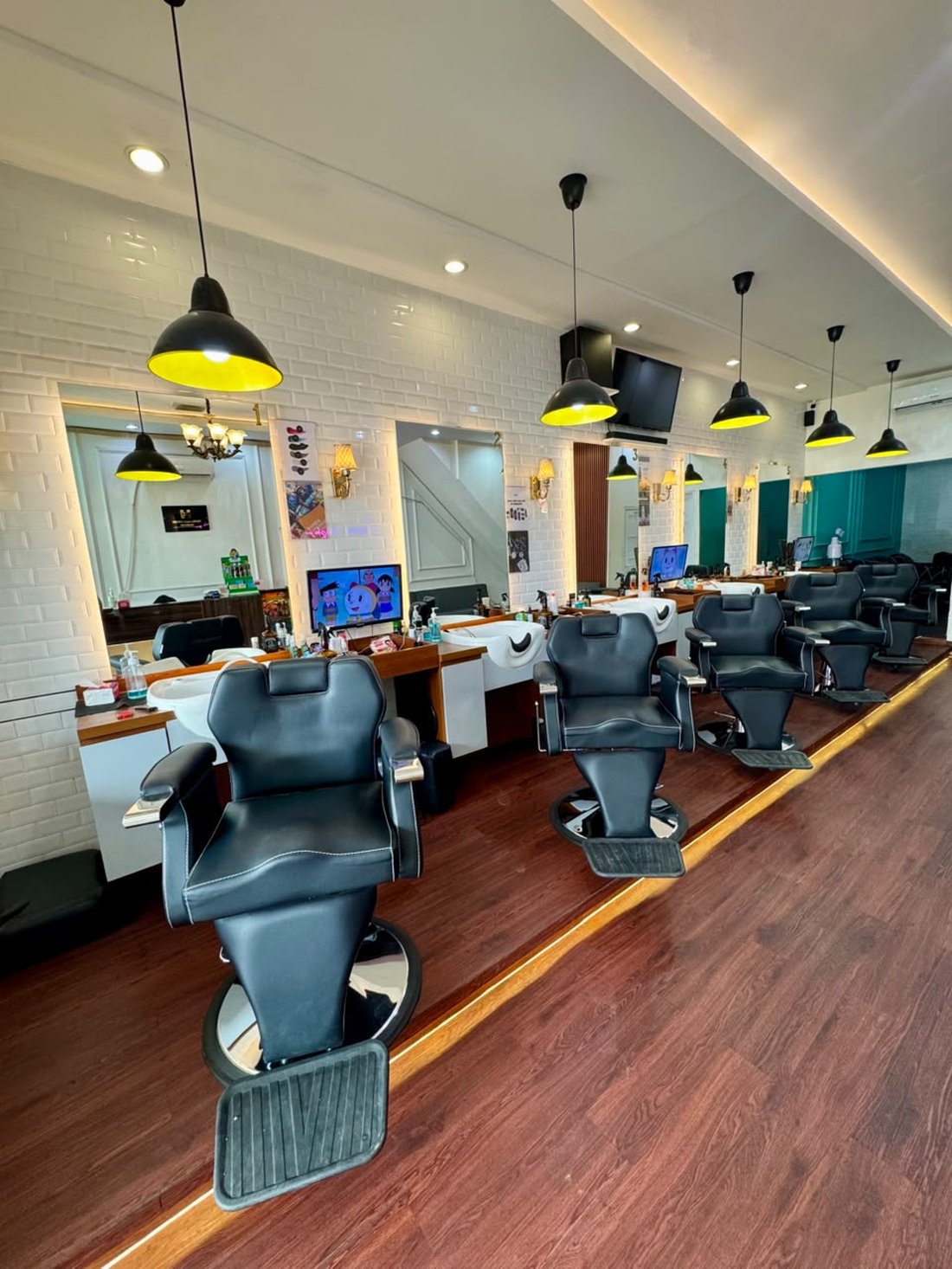 Interior Haircules Prime